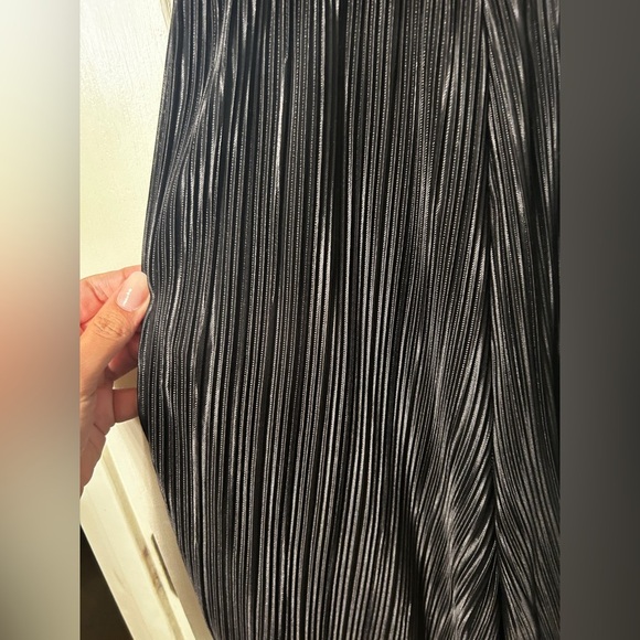 21 Saints Black Pleated High Neck Plisse Jumpsuit Size Small - Picture 6 of 8